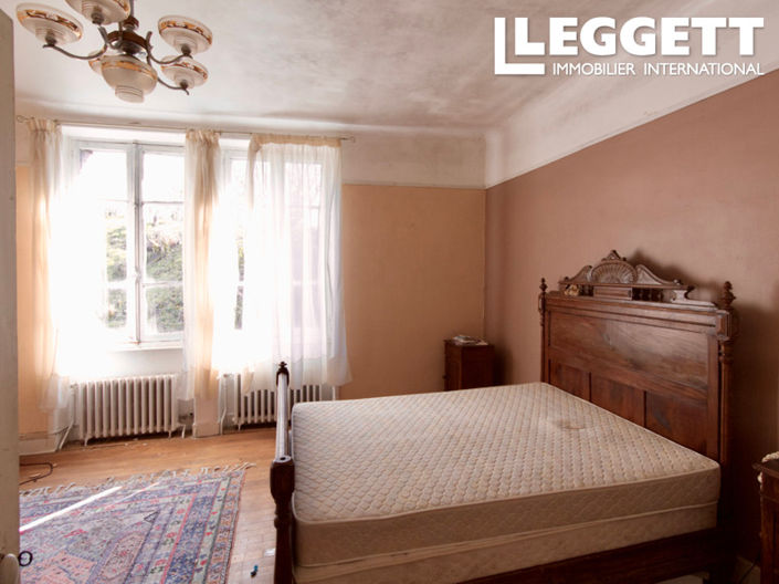 Image No.6-13 Bed Commercial for sale