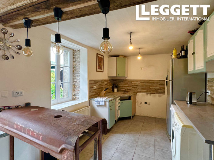 Image No.9-2 Bed House for sale