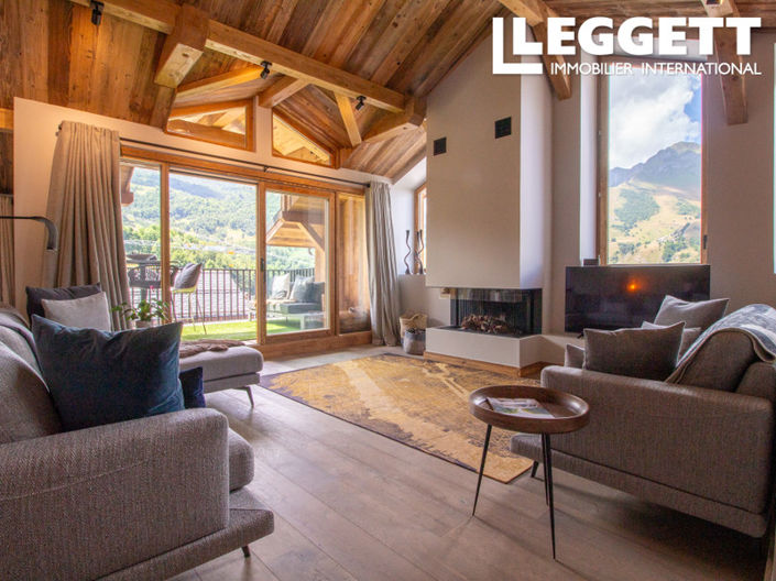 Image No.3-4 Bed House for sale