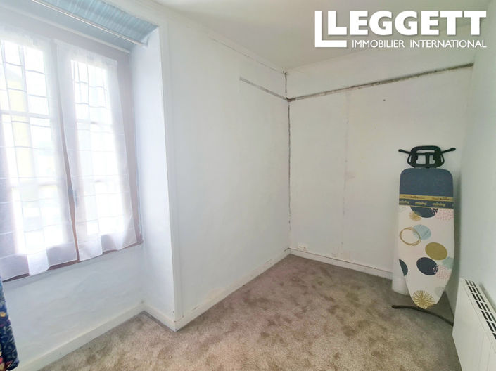 Image No.7-2 Bed House for sale