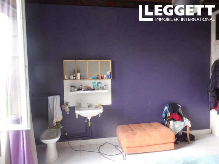 Image No.5-7 Bed House for sale