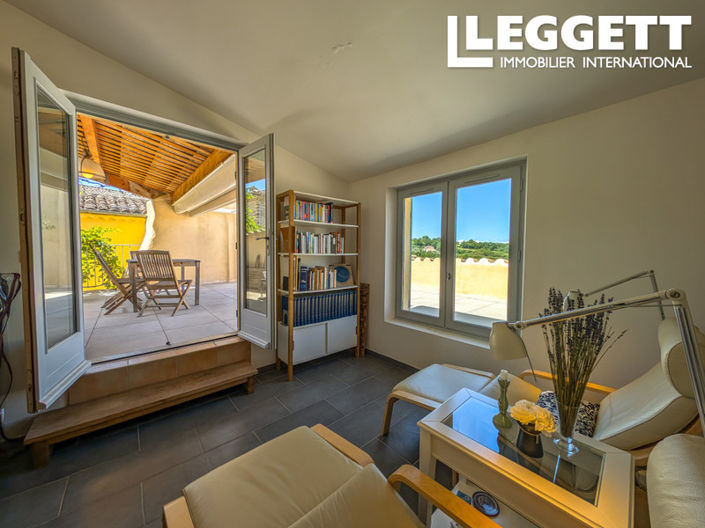 Image No.5-2 Bed House for sale