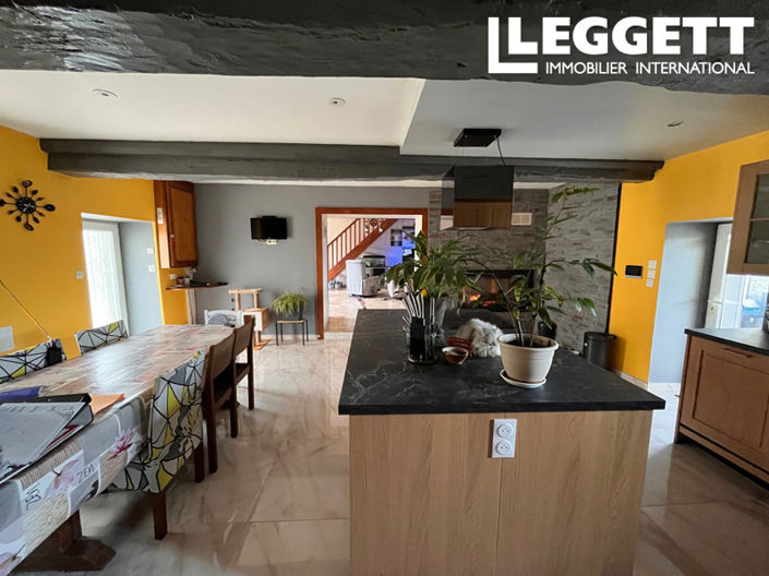 Image No.5-5 Bed House for sale