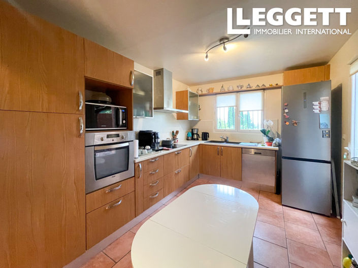 Image No.4-3 Bed House for sale