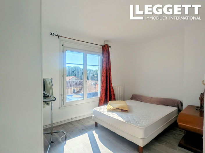 Image No.6-3 Bed House for sale