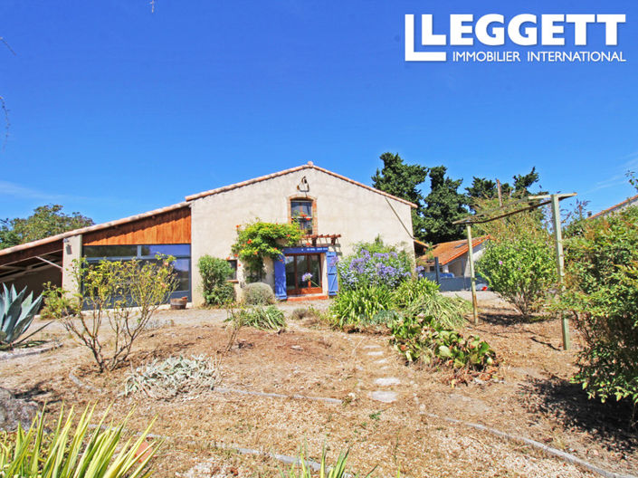Image No.1-3 Bed House for sale