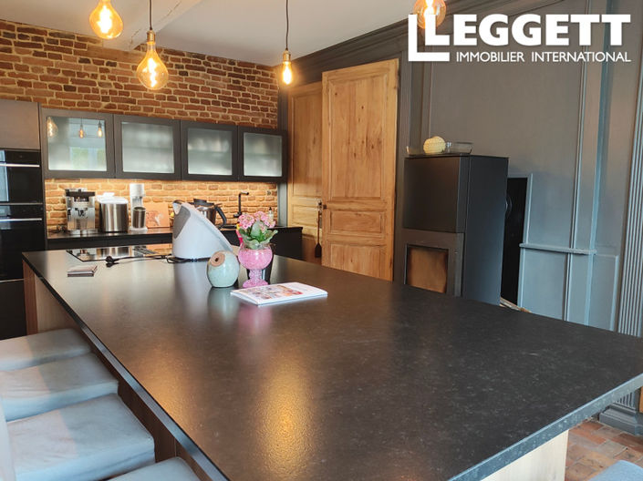 Image No.3-5 Bed House for sale