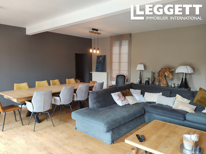 Image No.5-5 Bed House for sale