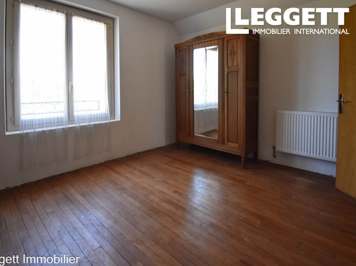 Image No.4-5 Bed House for sale