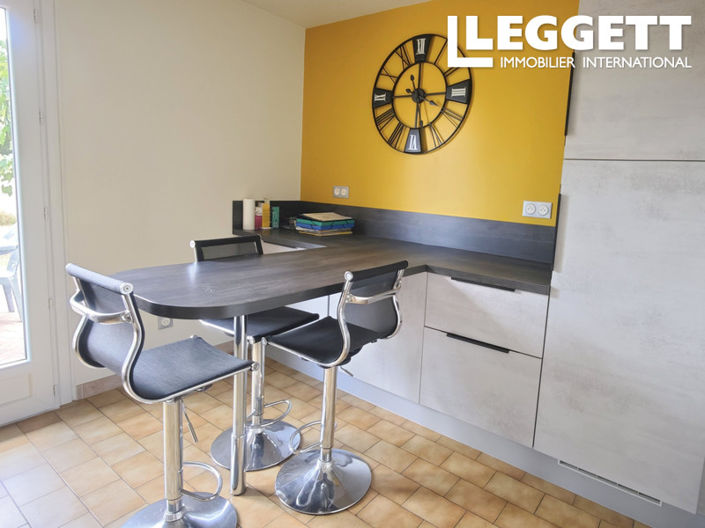 Image No.5-3 Bed House for sale