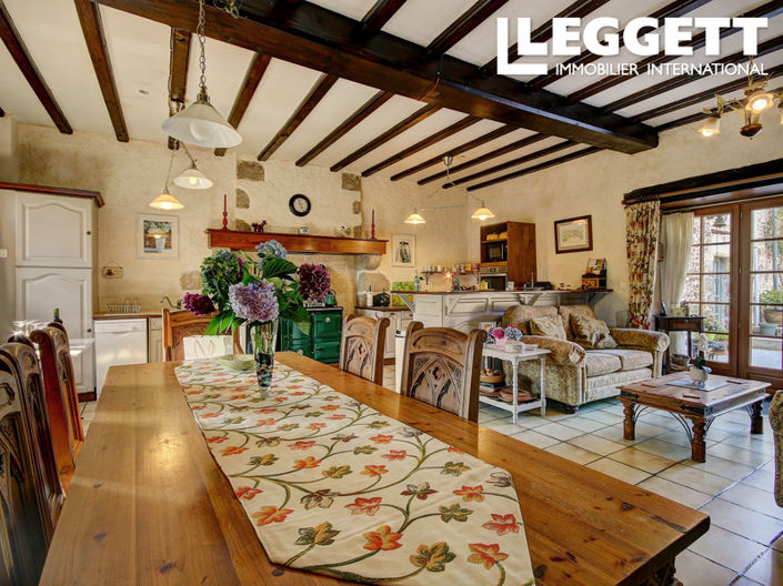 Image No.9-5 Bed House for sale