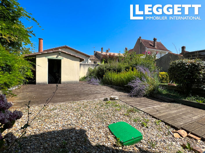 Image No.10-3 Bed House for sale