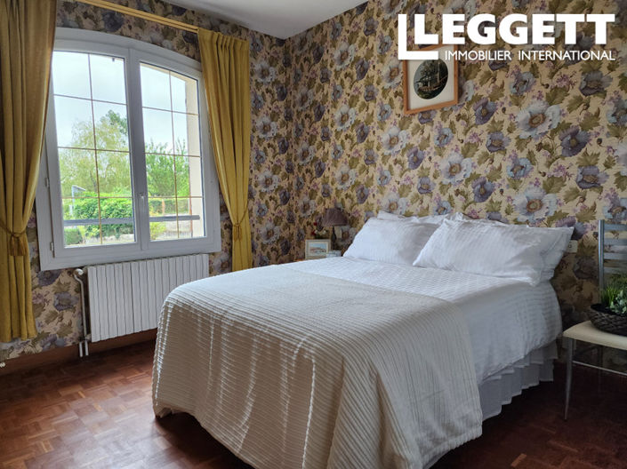 Image No.7-4 Bed House for sale