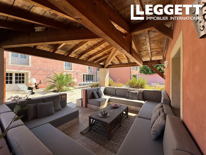 Image No.6-16 Bed House for sale