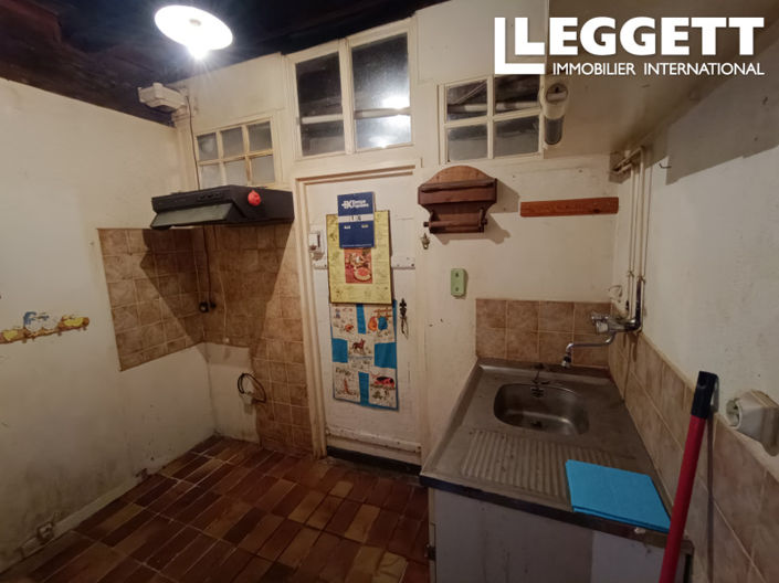 Image No.9-3 Bed House for sale