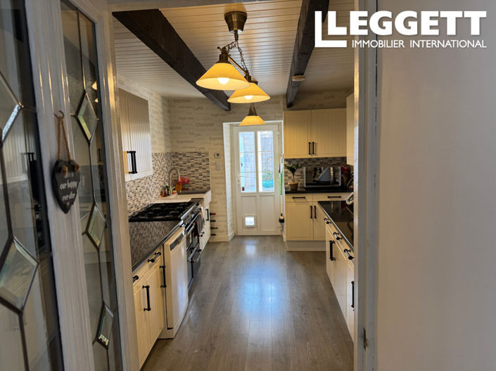 Image No.3-2 Bed House for sale