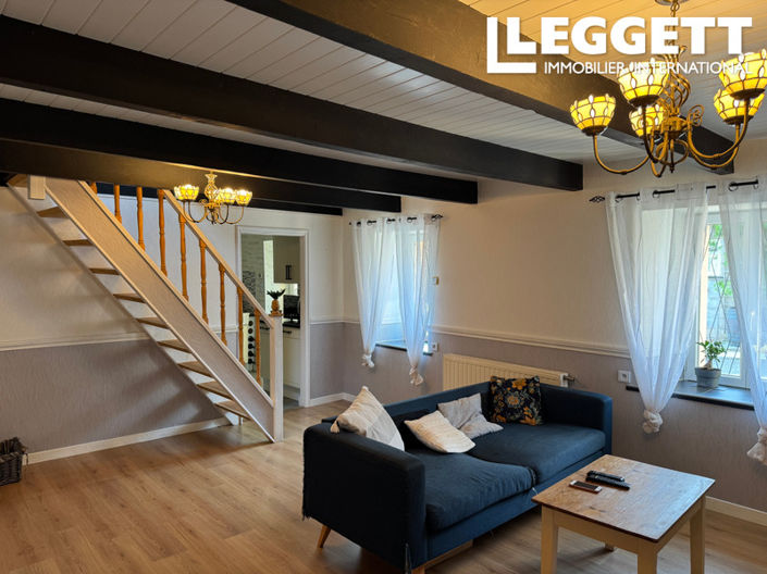 Image No.5-2 Bed House for sale