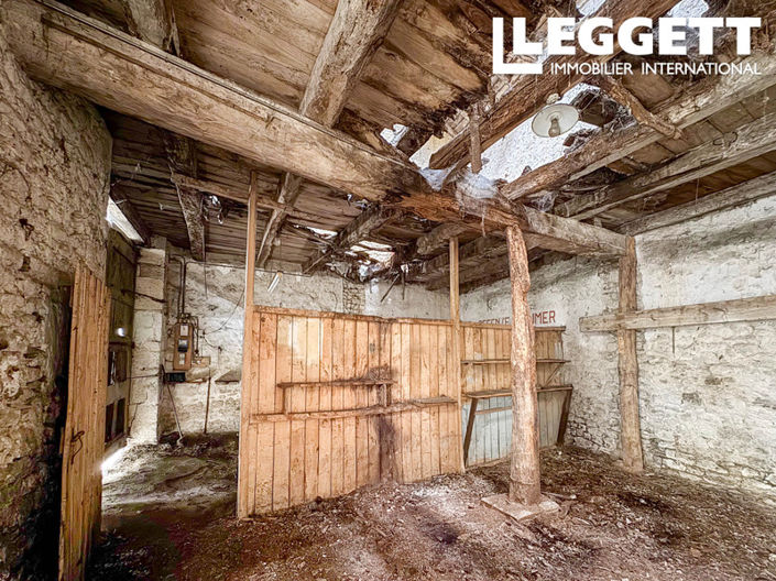 Image No.10-House for sale