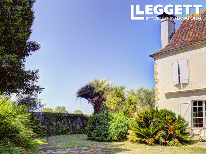 Image No.2-4 Bed House for sale