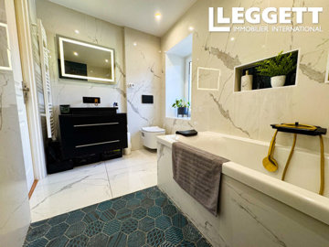 ahr0chm6ly9jzg4uagvzdglhlmltbw8vaw1hz2uvvevom