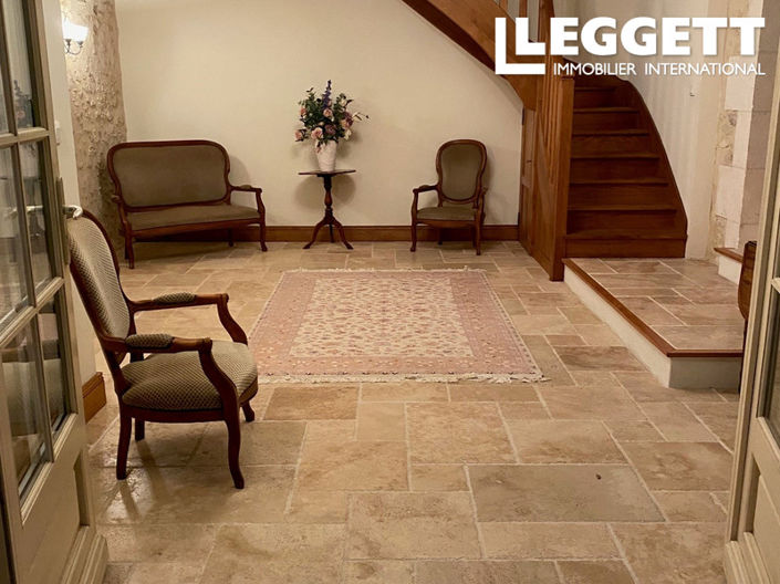 Image No.6-7 Bed House for sale