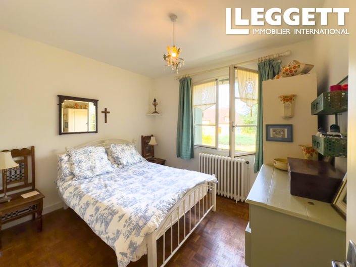 Image No.9-3 Bed House for sale