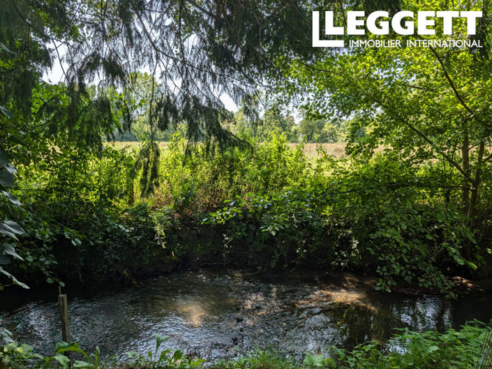 Image No.10-3 Bed House for sale