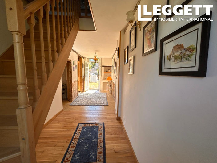 Image No.10-4 Bed House for sale