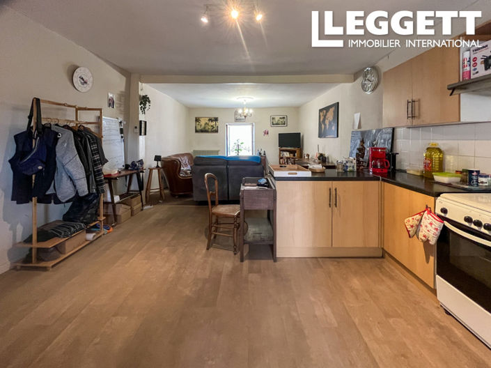 Image No.6-2 Bed House for sale