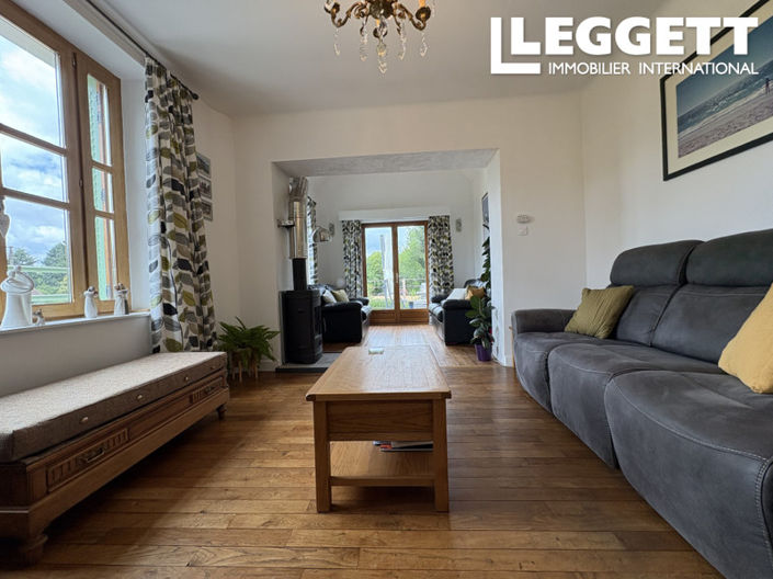 Image No.3-4 Bed House for sale