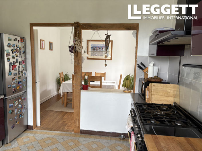 Image No.8-4 Bed House for sale