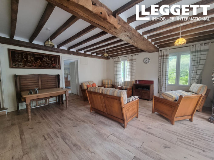 Image No.10-7 Bed House for sale