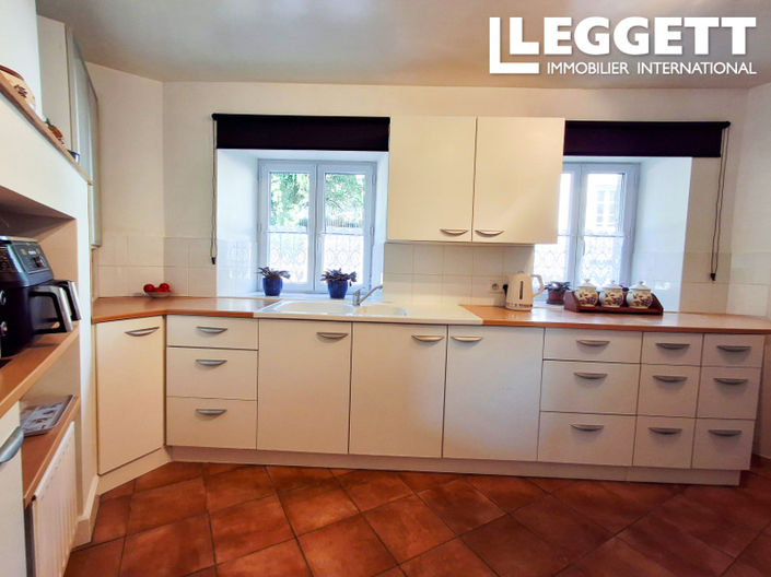 Image No.5-3 Bed House for sale