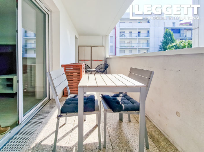 Image No.10-3 Bed Apartment for sale