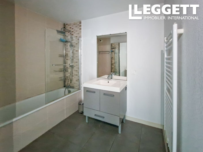 Image No.9-3 Bed Apartment for sale