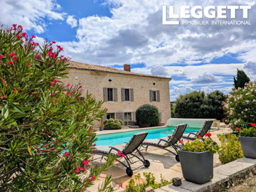 5 Bed House for sale