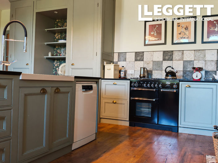 Image No.5-3 Bed House for sale