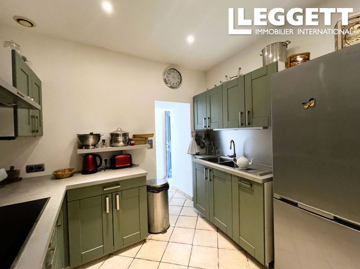 Image No.8-2 Bed House for sale