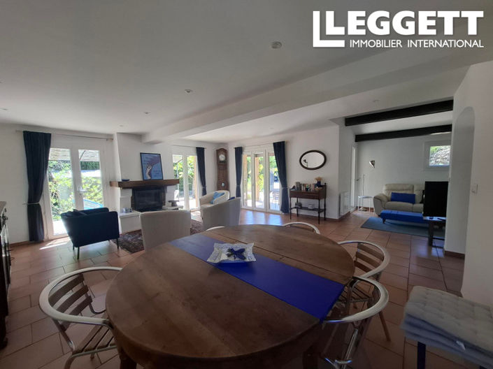 Image No.4-3 Bed House for sale