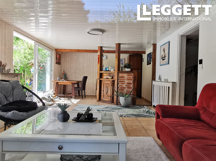 Image No.6-4 Bed House for sale