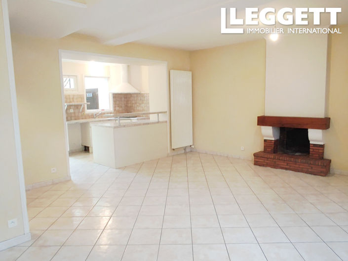 Image No.10-3 Bed House for sale