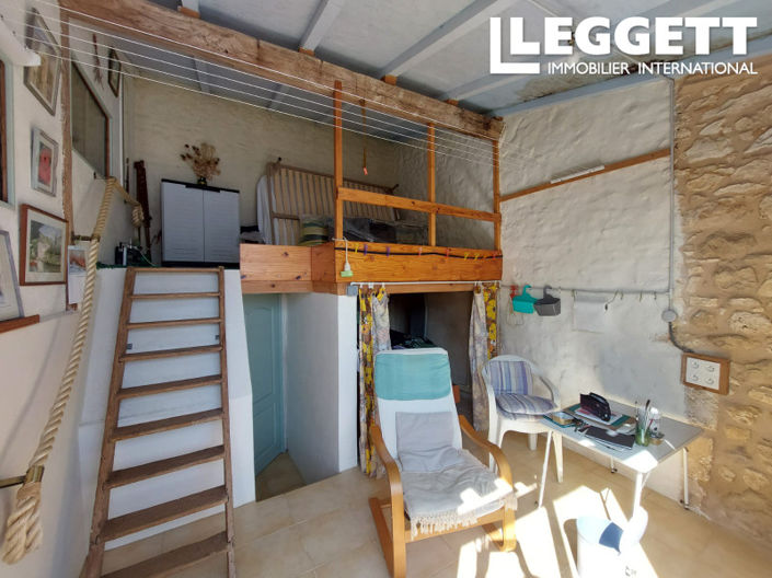 Image No.8-2 Bed House for sale