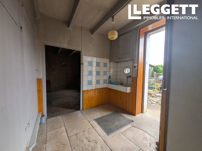 Image No.3-2 Bed House for sale