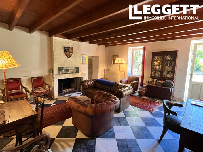 Image No.5-5 Bed House for sale