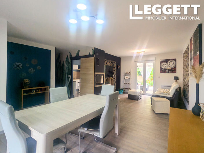 Image No.3-4 Bed House for sale