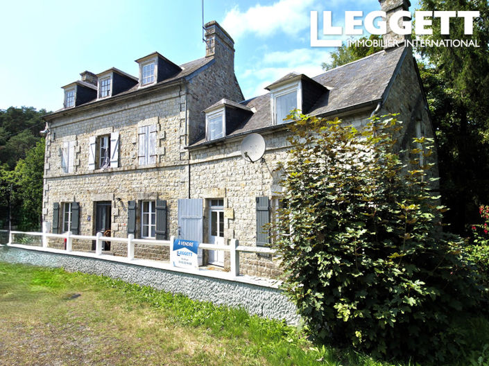 Image No.1-5 Bed House for sale