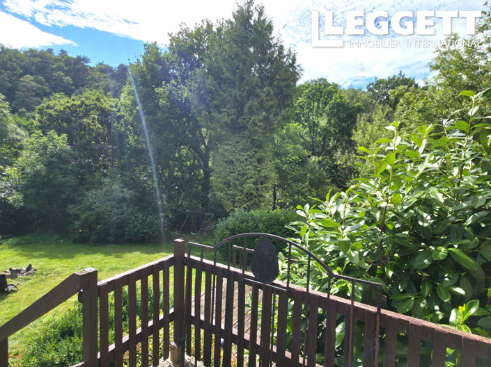 Image No.10-5 Bed House for sale