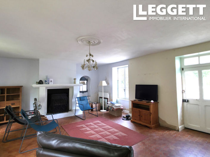 Image No.5-5 Bed House for sale