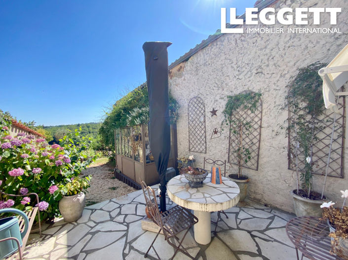 Image No.10-4 Bed House for sale