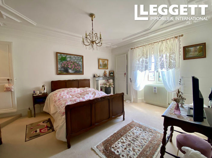 Image No.7-4 Bed House for sale